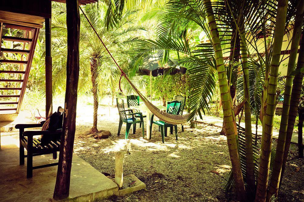 Santascabinas Playa Santa Teresa  Exterior photo